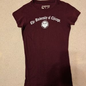 Univ of Chicago T-shirt